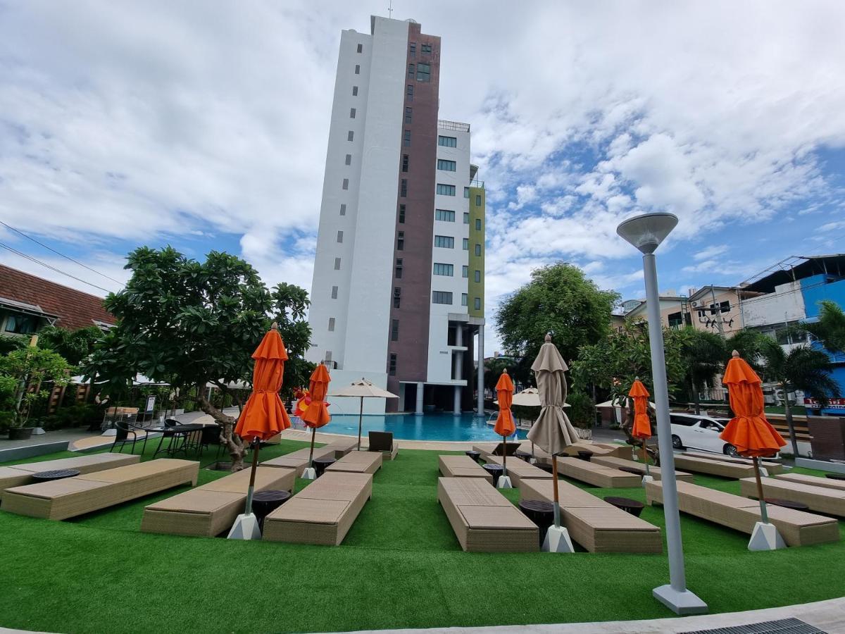 Pattaya Discovery Beach Hotel - Sha Extra Plus Ngoại thất bức ảnh
