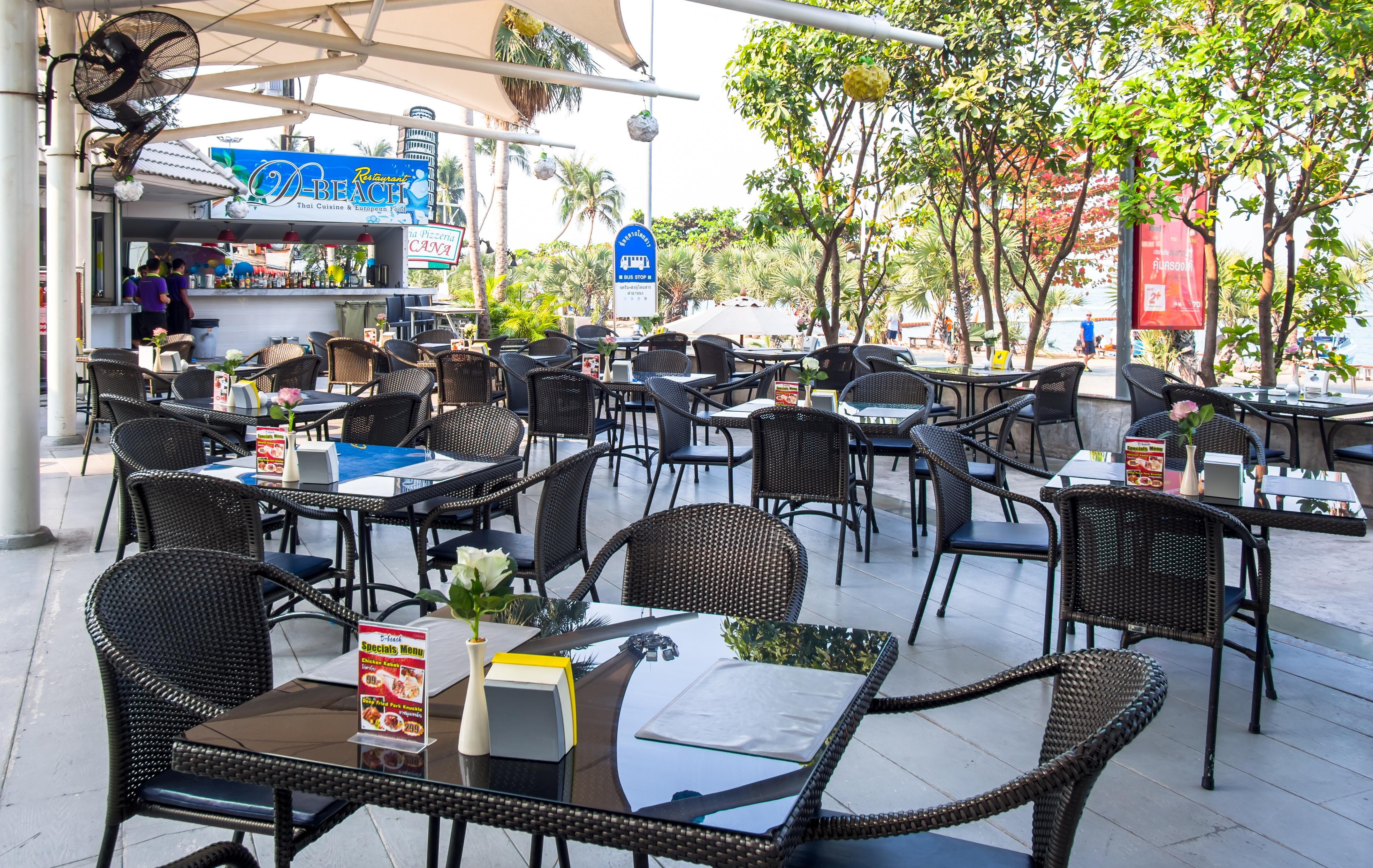 Pattaya Discovery Beach Hotel - Sha Extra Plus Ngoại thất bức ảnh