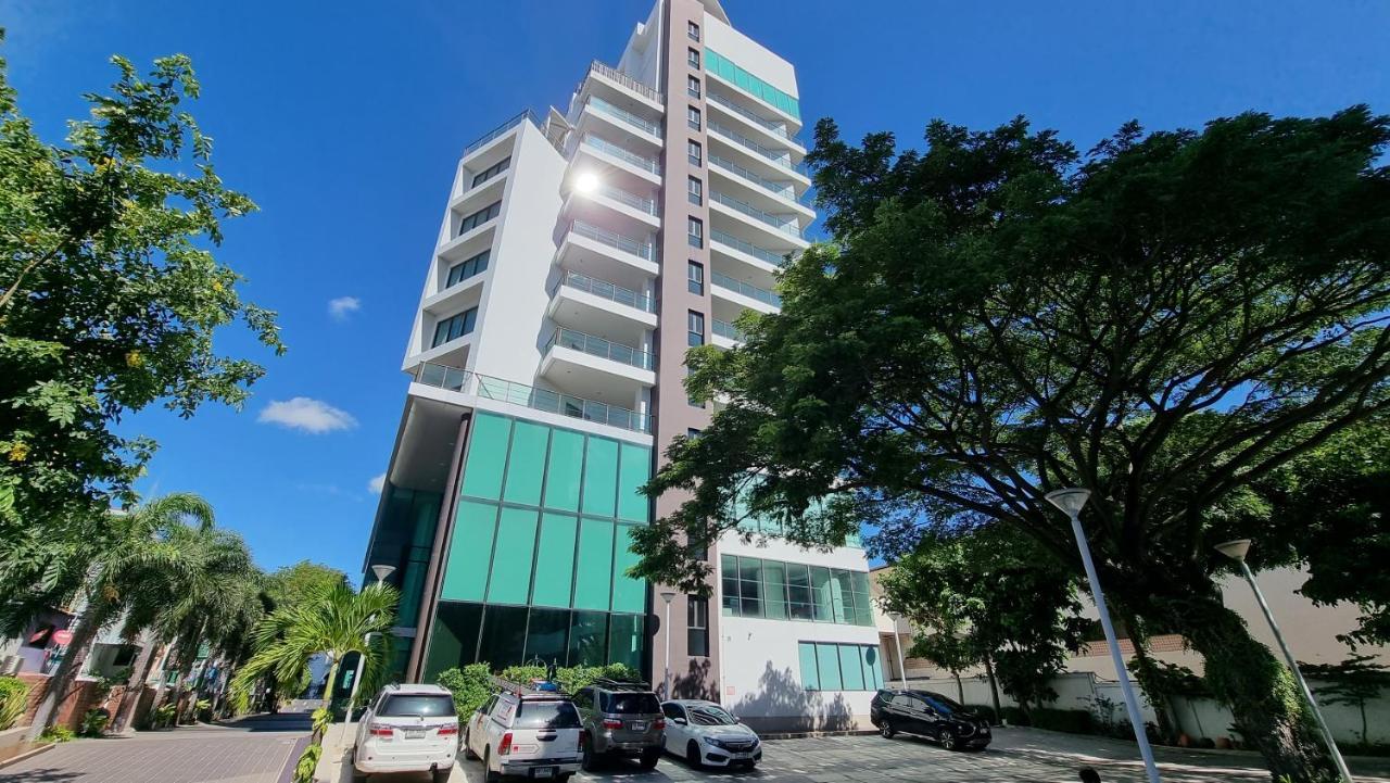 Pattaya Discovery Beach Hotel - Sha Extra Plus Ngoại thất bức ảnh